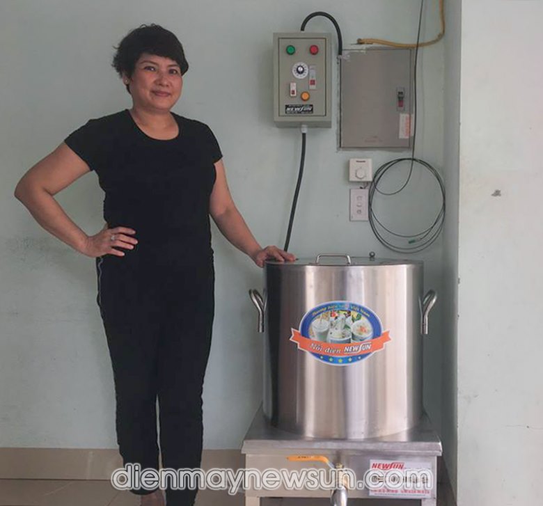 Nồi luộc thịt làm ruốc Hình ảnh khách hàng và nồi hấp thịt