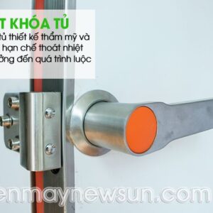 Tủ hấp có chốt khóa