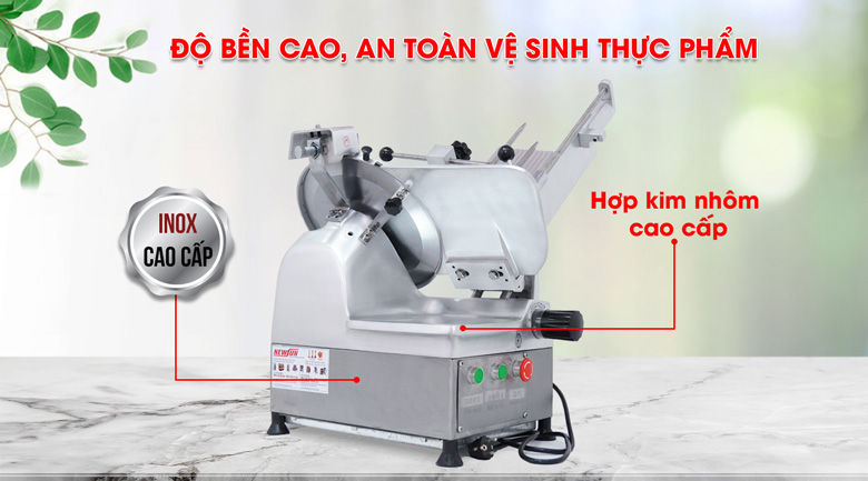 Máy thái thịt se lạnh tự động QH-300AS Máy QH-300AS sử dụng chất liệu hợp kim nhôm cao cấp, bền bỉ