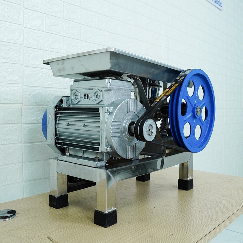 duoi-avtar-may-xay-dun-thit-viet-nam-ns-mxdtvn-32-3kw duoi avtar may xay dun thit viet nam ns mxdtvn 32 3kw